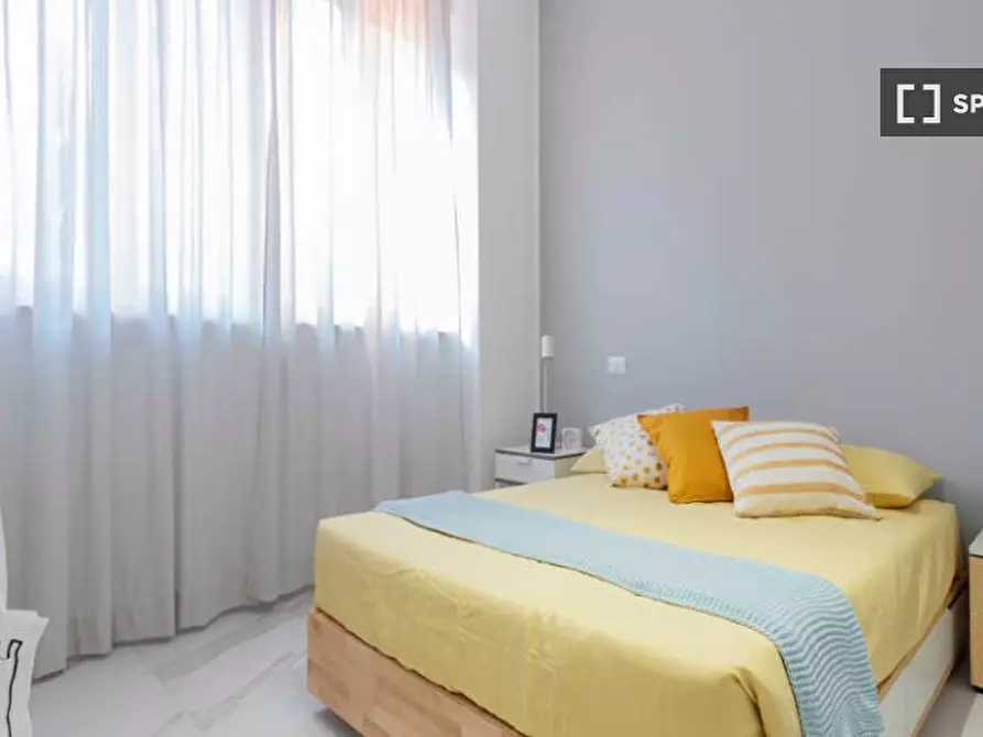 Immagine 3 di Camera condivisa in affitto  in Viale Bligny a Milano