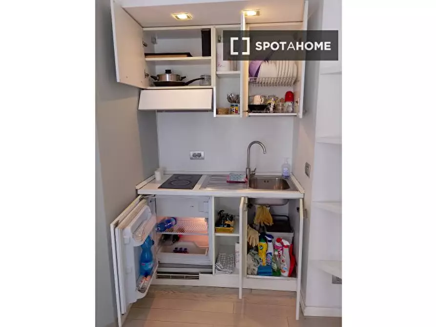 Immagine 4 di Ufficio in affitto  in Via Copernico a Milano