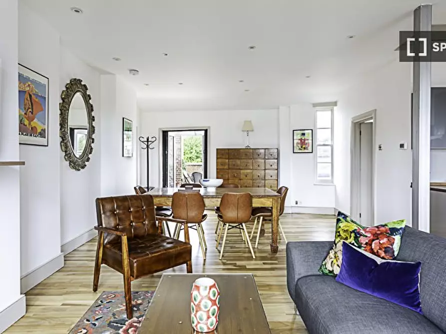 Immagine 11 di Appartamento in affitto  in Essex House a Islington