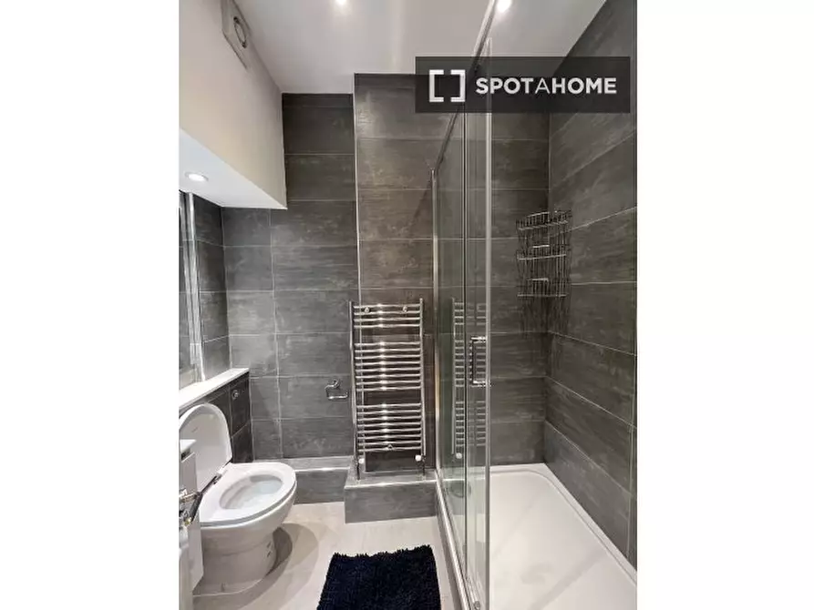 Immagine 3 di Appartamento in affitto  in Cornwall Gardens a Kensington