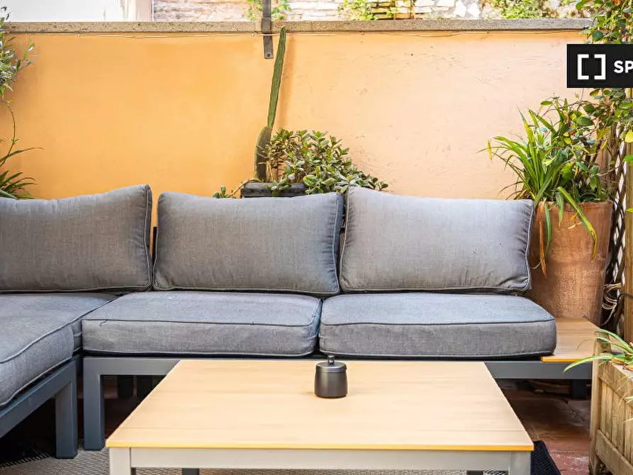 Immagine 4 di Appartamento in affitto  in Via dell'Arco della Ciambella a Roma