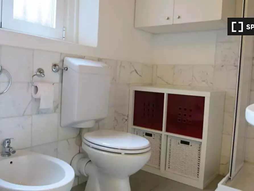 Immagine 12 di Appartamento in affitto  in Via Altaguardia a Milano