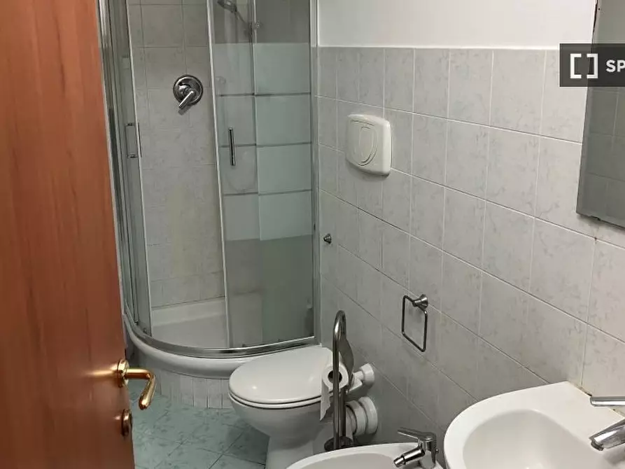 Immagine 2 di Camera condivisa in affitto  in VIA GRAMSCI/7 a Genova