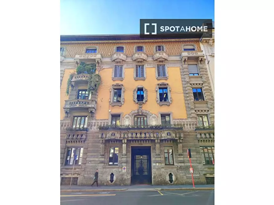 Immagine 16 di Ufficio in affitto  in Via Giosuè Carducci a Milano