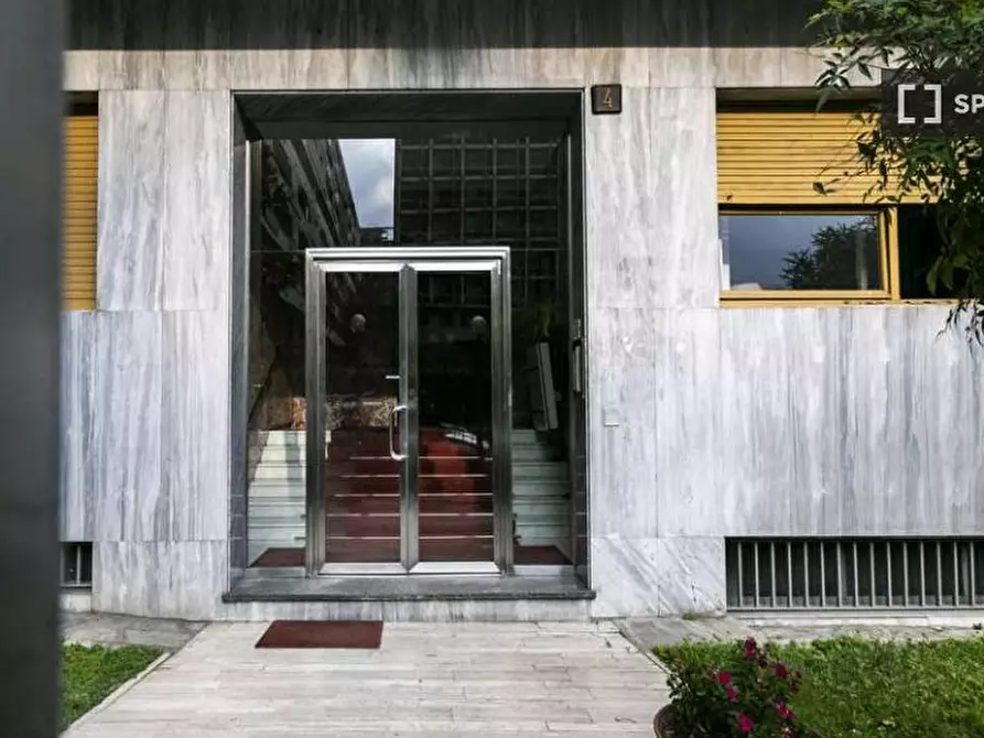 Immagine 18 di Camera condivisa in affitto  in Via Eugenio Pellini a Milano