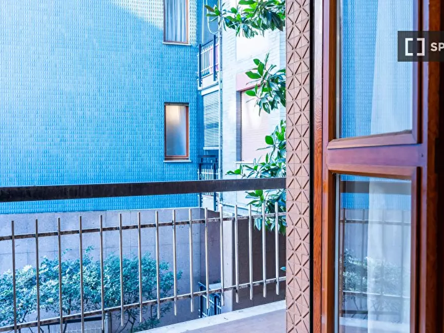 Immagine 14 di Camera condivisa in affitto  in P.za Imperatore Tito a Milano