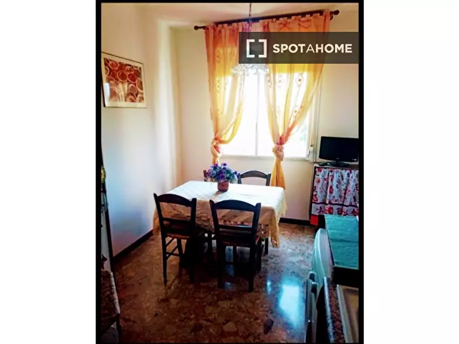 Immagine 6 di Camera condivisa in affitto  in Via Giacomo Quarenghi a Milano