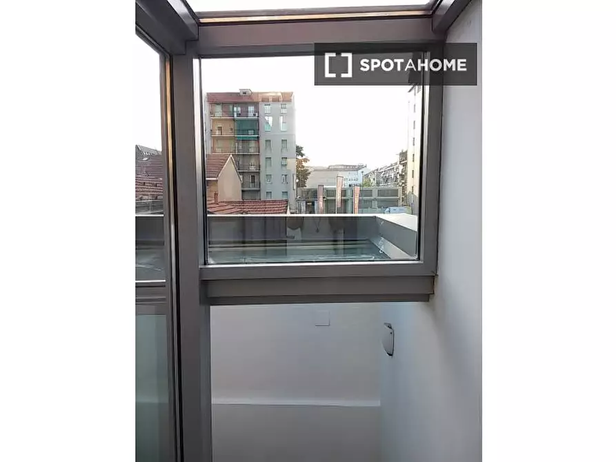 Immagine 5 di Appartamento in affitto  in Via Bordighera a Milano