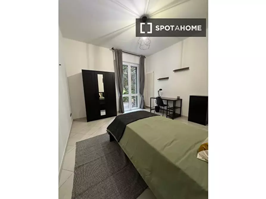 Immagine 5 di Camera condivisa in affitto  in Via Liguria a Bologna