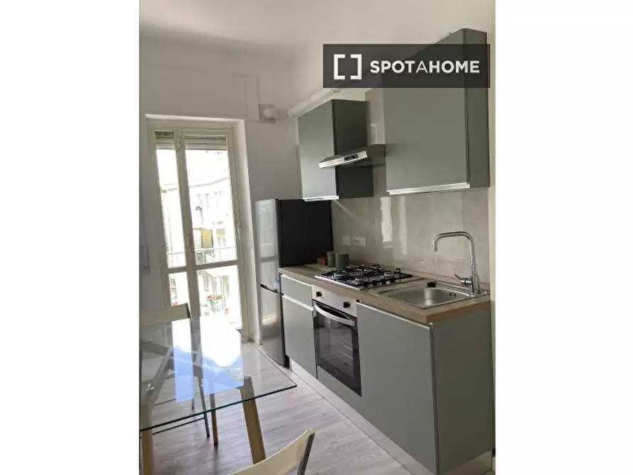 Immagine 3 di Ufficio in affitto  in Via Montefalco a Roma