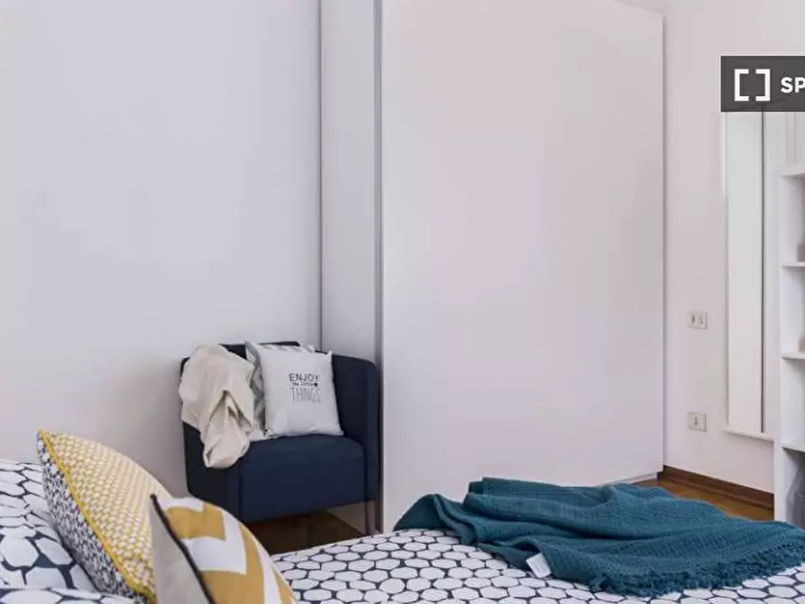 Immagine 5 di Camera condivisa in affitto  in Via delle Betulle Milan a Buccinasco