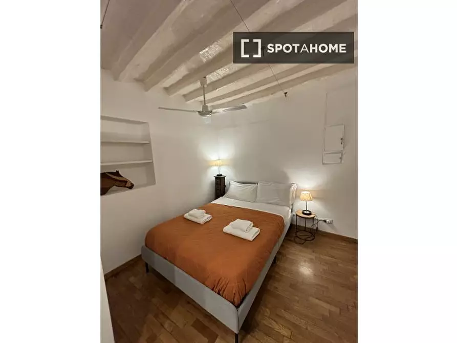 Immagine 11 di Ufficio in affitto  in Via di Monserrato a Roma