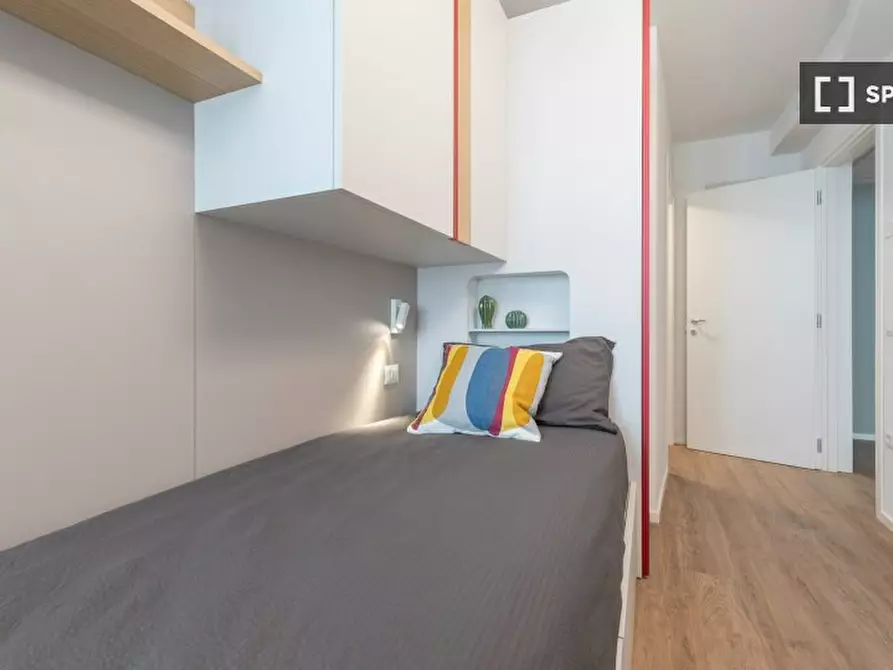 Immagine 3 di Camera condivisa in affitto  in San Giovanni a Trento