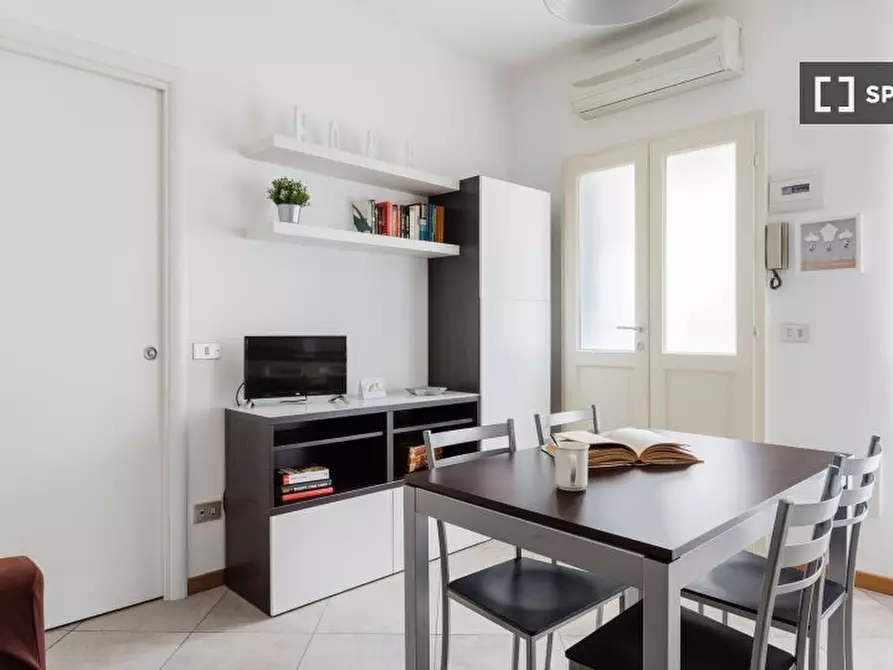 Immagine 5 di Appartamento in affitto  in Via Cerano a Milano