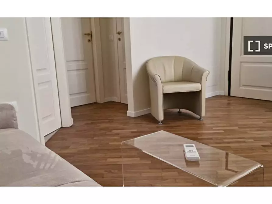 Immagine 15 di Appartamento in affitto  in Via Giuseppe Massarenti a Bologna