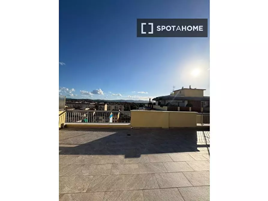 Immagine 12 di Camera condivisa in affitto  in Via Giannotto Bastianelli a Firenze