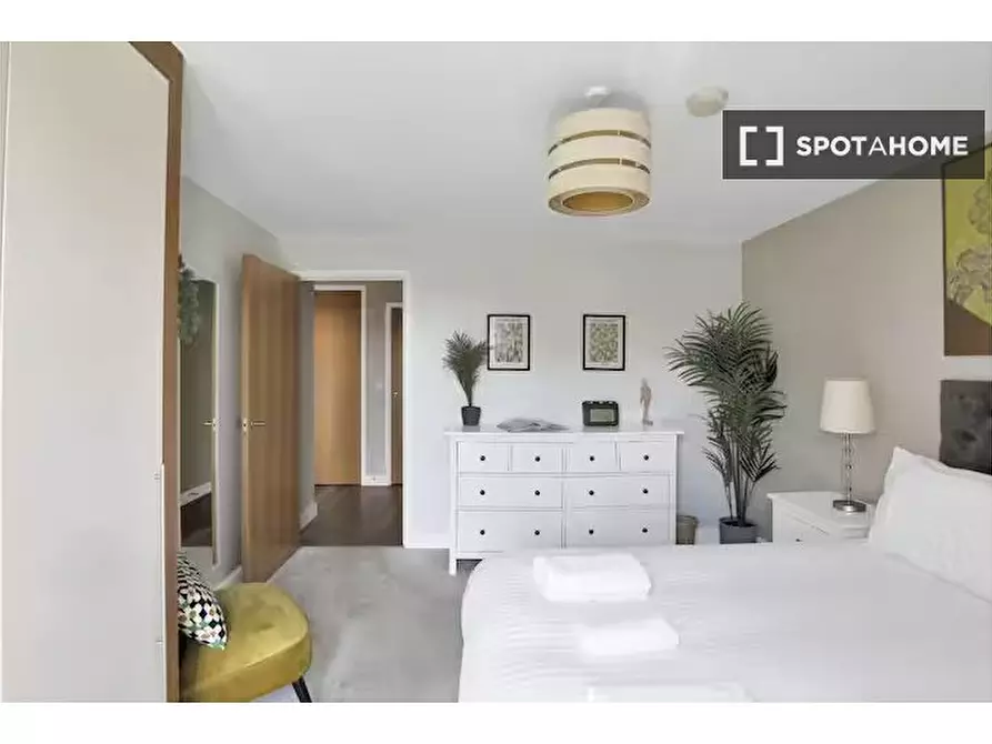 Immagine 9 di Appartamento in affitto  in Wharf Ln a Poplar