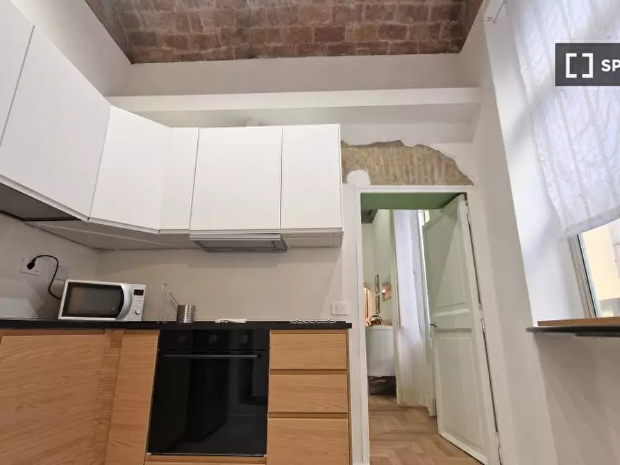 Immagine 9 di Appartamento in affitto  in Via della Mola Dei Fiorentini a Roma