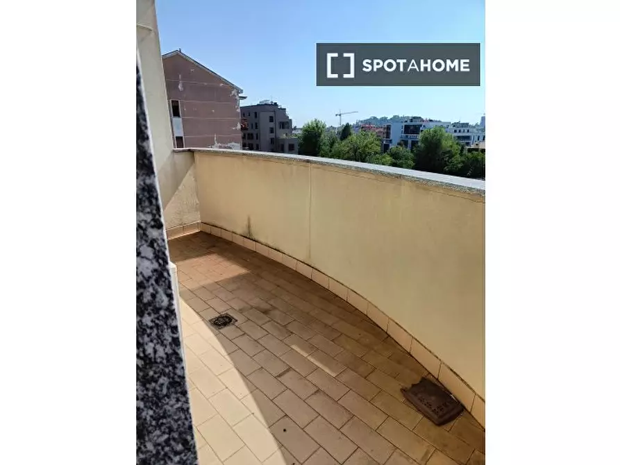 Immagine 7 di Appartamento in affitto  in Viale Carlo Espinasse a Milano