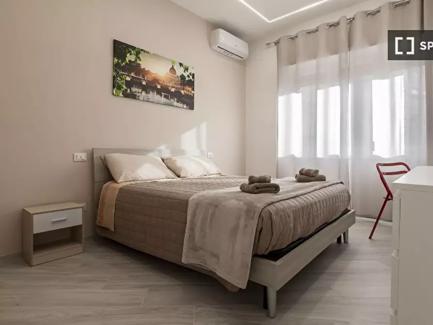 Immagine 15 di Appartamento in affitto  in Piazza Civitella Paganico a Roma