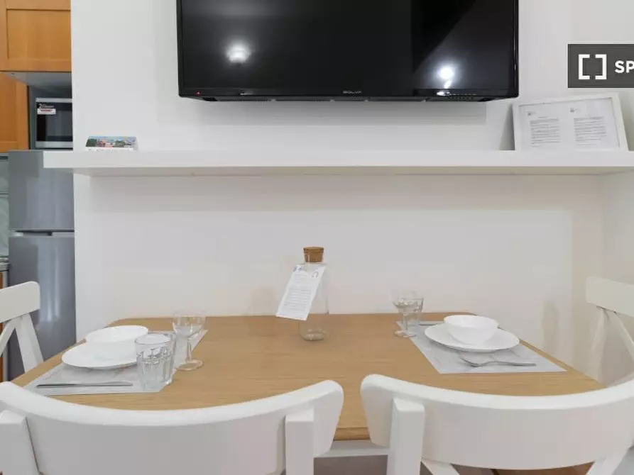 Immagine 2 di Appartamento in affitto  in Via Grosseto a Milano