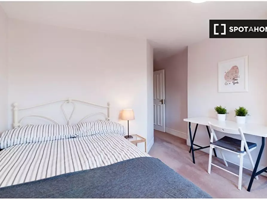 Immagine 11 di Camera condivisa in affitto  in Wandsworth Common West Side a Wandsworth