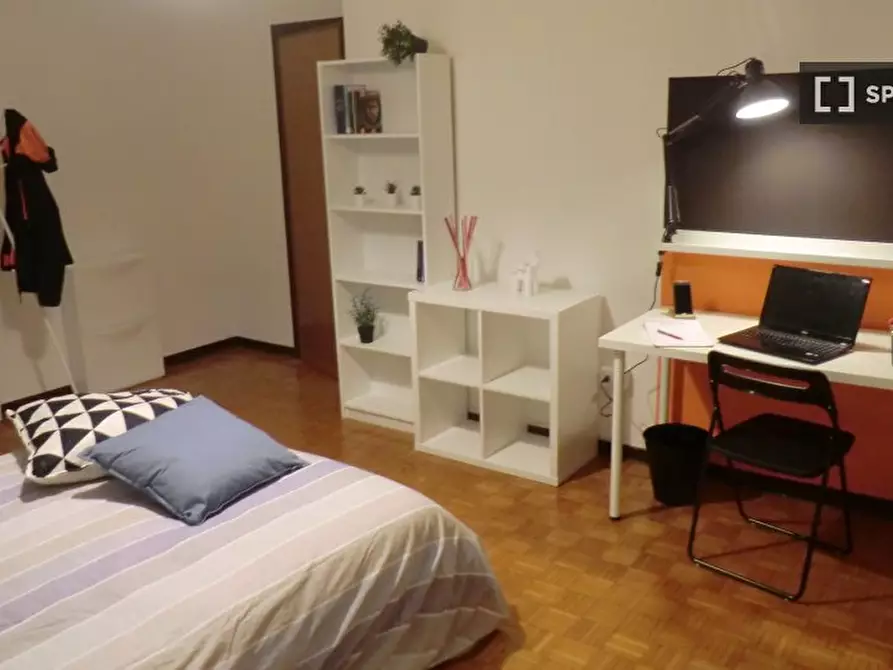 Immagine 5 di Camera condivisa in affitto  in via Carlo Collodi a Padova