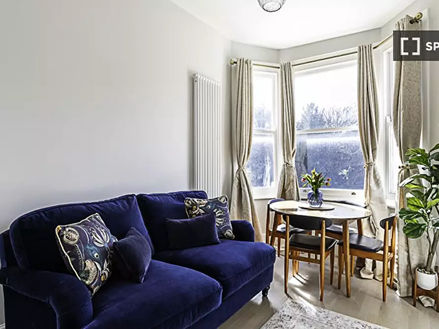 Immagine 9 di Appartamento in affitto  in Fulham Palace Road a Hammersmith