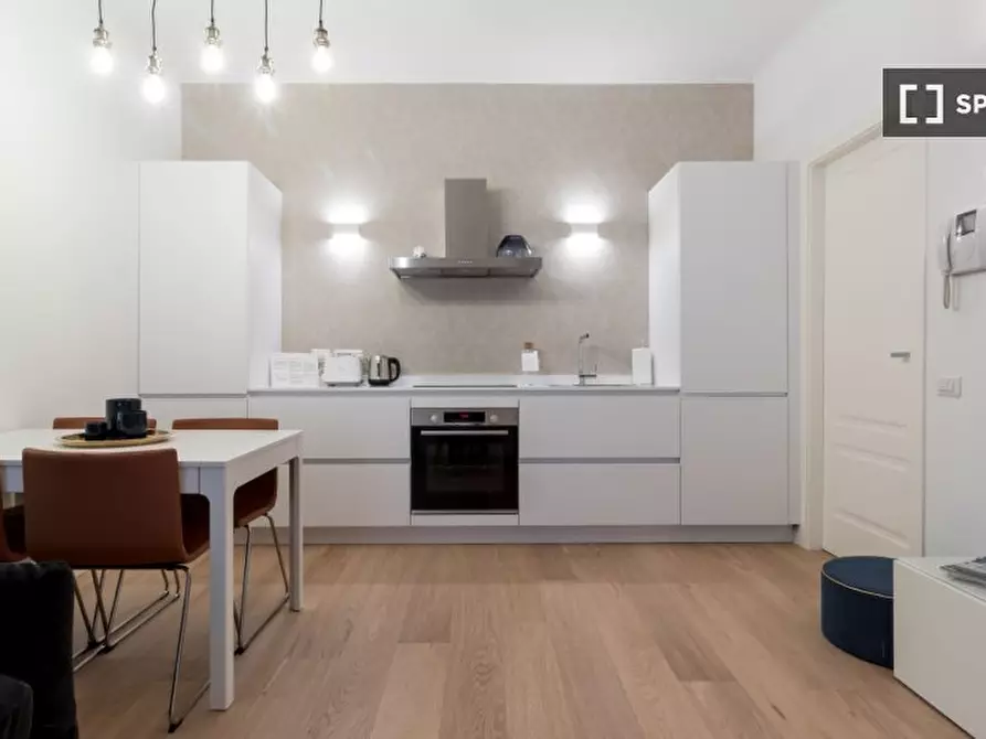 Immagine 5 di Appartamento in affitto  in Via Vigevano a Milano