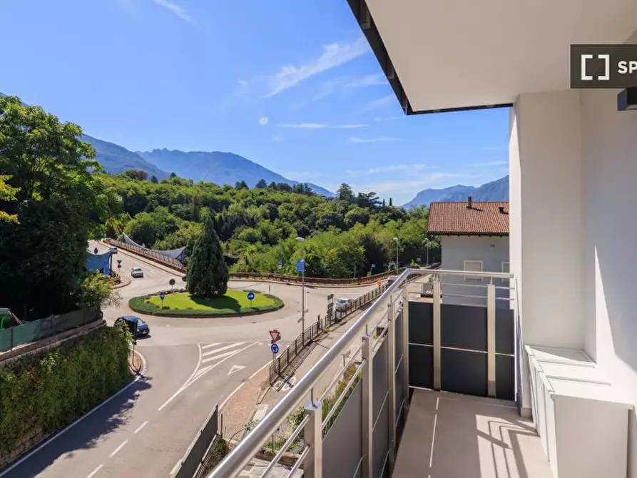 Immagine 17 di Camera condivisa in affitto  in per Cognola a Trento