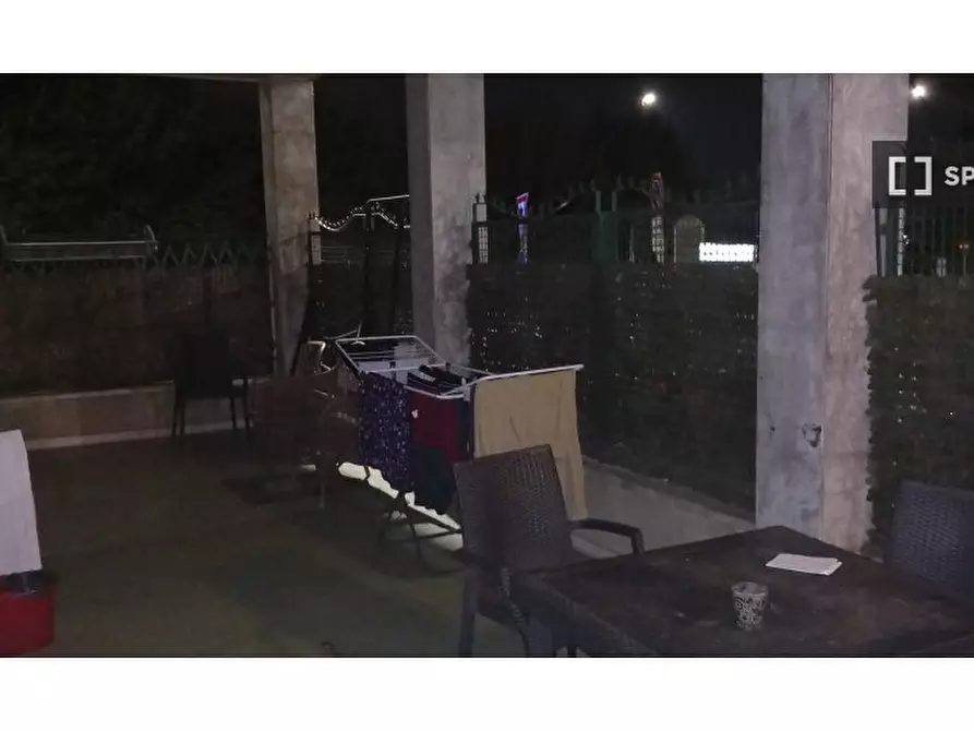 Immagine 4 di Camera condivisa in affitto  in Via Giacinta Pezzana a Roma