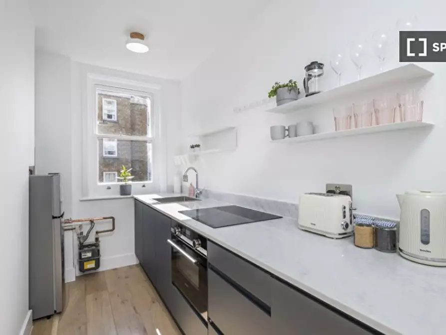 Immagine 8 di Ufficio in affitto  in flat a Camden Town