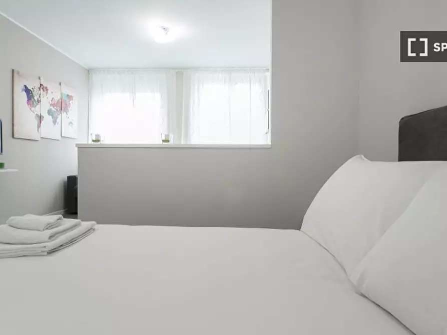 Immagine 10 di Appartamento in affitto  in Piazzale Luigi Cadorna a Milano