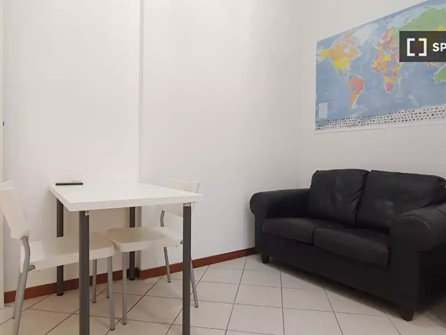 Immagine 7 di Appartamento in affitto  in Via Vittorio Bigari a Bologna
