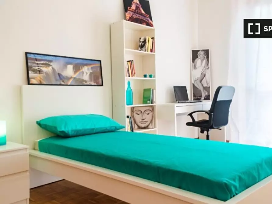 Immagine 2 di Camera condivisa in affitto  in Corso Regina Margherita a Torino