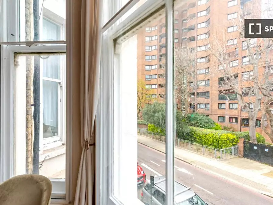 Immagine 6 di Appartamento in affitto  in Edith Grove a Kensington