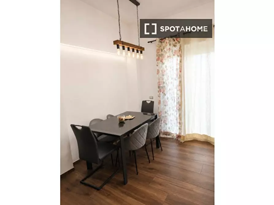 Immagine 8 di Appartamento in affitto  in Via dei Traghetti a Roma