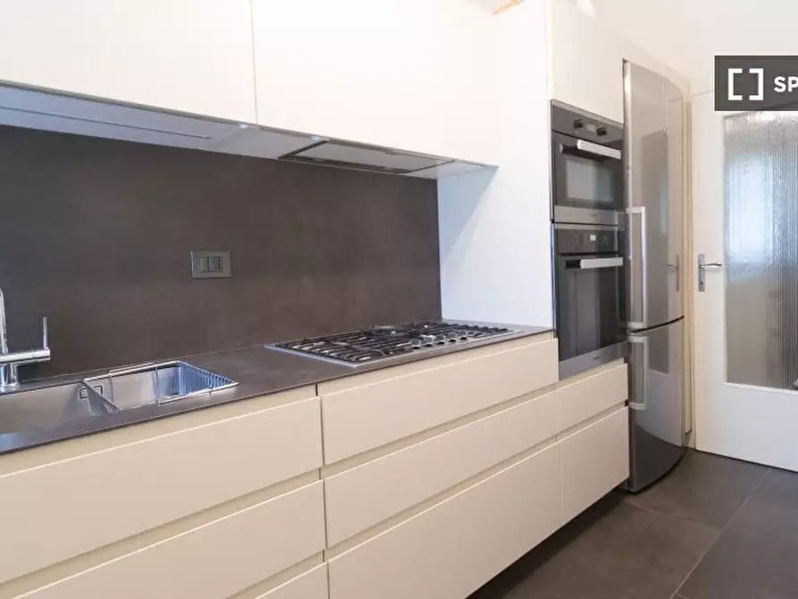 Immagine 16 di Appartamento in affitto  in Via Ferdinando Bocconi a Milano