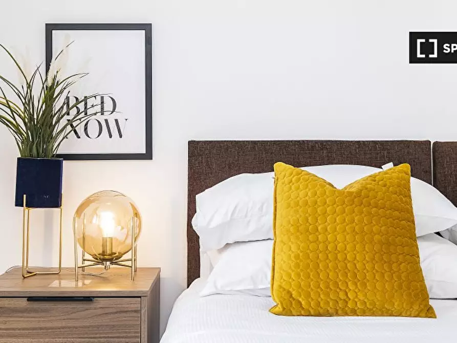 Immagine 11 di Appartamento in affitto  in Innerd Court a Croydon