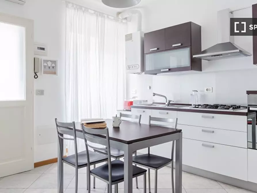 Immagine 12 di Appartamento in affitto  in Via Cerano a Milano