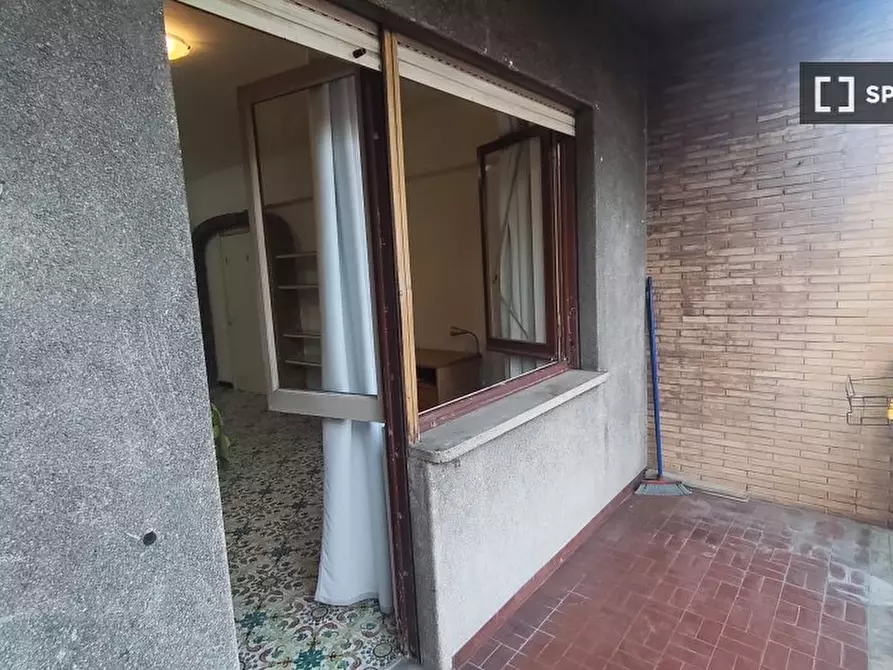 Immagine 7 di Camera condivisa in affitto  in Via Giuseppe Veronese a Roma