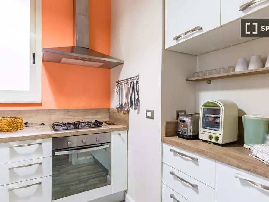 Immagine 10 di Appartamento in affitto  in Vico Santa Maria del Pozzo a Napoli