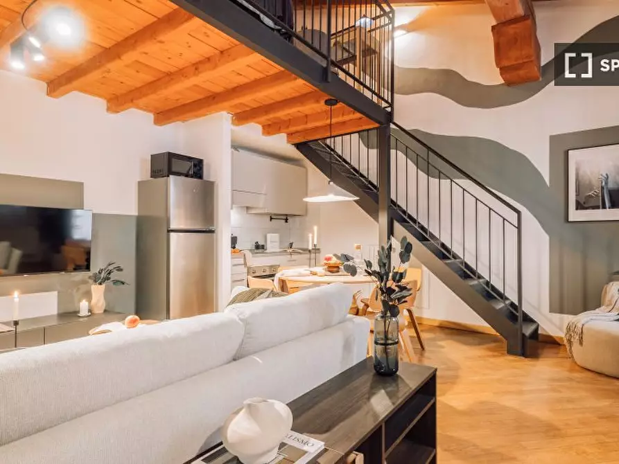 Immagine 4 di Appartamento in affitto  in Via dell'Orso a Milano