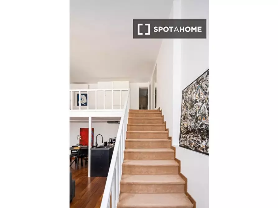 Immagine 5 di Appartamento in affitto  in Via Gregoriana a Roma