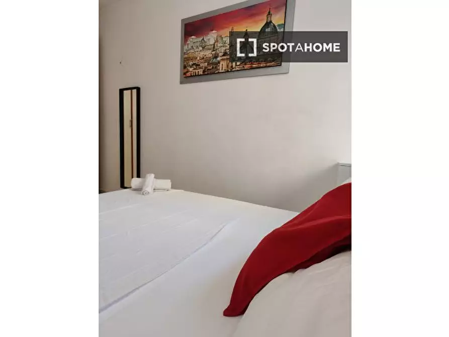 Immagine 18 di Appartamento in affitto  in Via Conte di Carmagnola a Roma
