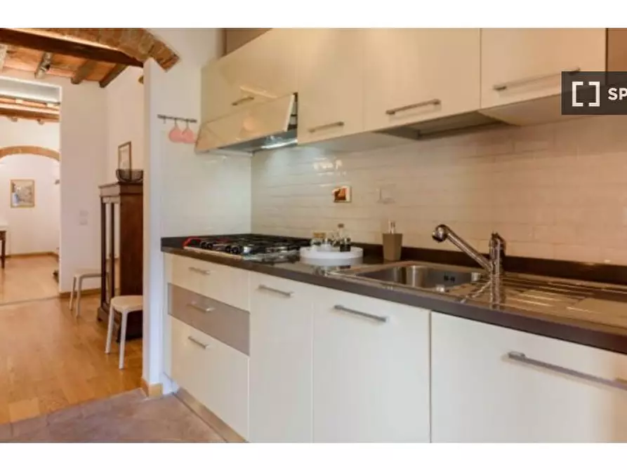 Immagine 8 di Appartamento in affitto  in Via del Porcellana a Firenze