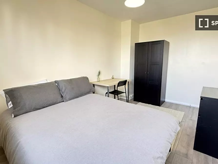 Immagine 9 di Camera condivisa in affitto  in Brownfield St a Poplar