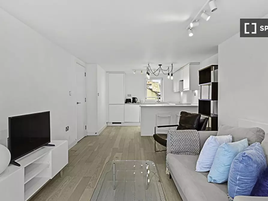 Immagine 2 di Appartamento in affitto  in Flat a 