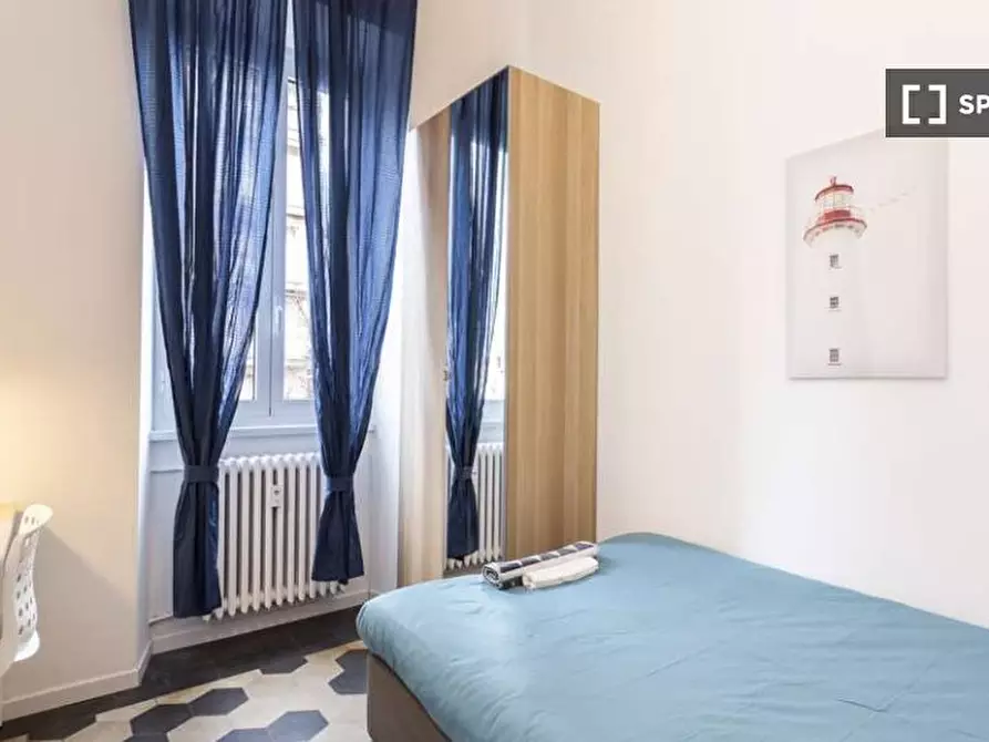 Immagine 5 di Camera condivisa in affitto  in Via Paolo Bassi a Milano