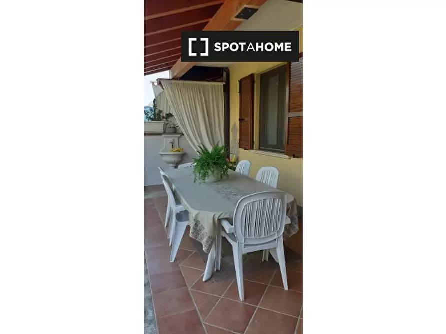 Immagine 2 di Camera condivisa in affitto  in Via Divisione Acqui a Alfianello